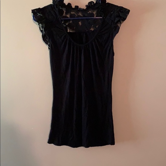 Black ruffle sleeve shirt - Picture 1 of 4